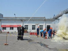 公司舉辦應急預案演練，緊繃安全這根弦